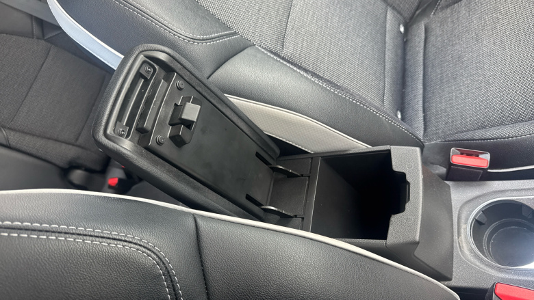 Renault Captur 1.0 TCE 90 SE Edition 5dr Petrol Hatchback